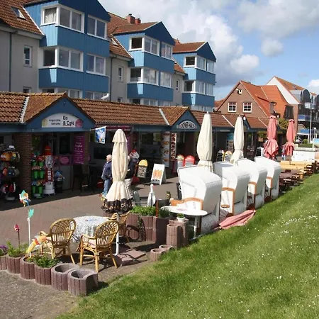 Ferienwohnung Fuer Zwei Erwachsene Und Ein Kind Schonberger Strand