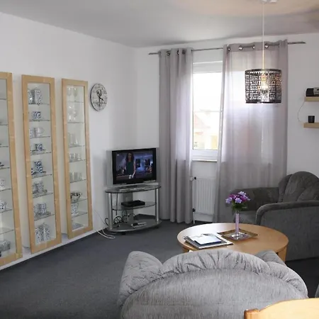 Appartement Ferienwohnung Fuer Zwei Erwachsene Und Ein Kind Schonberger Strand
